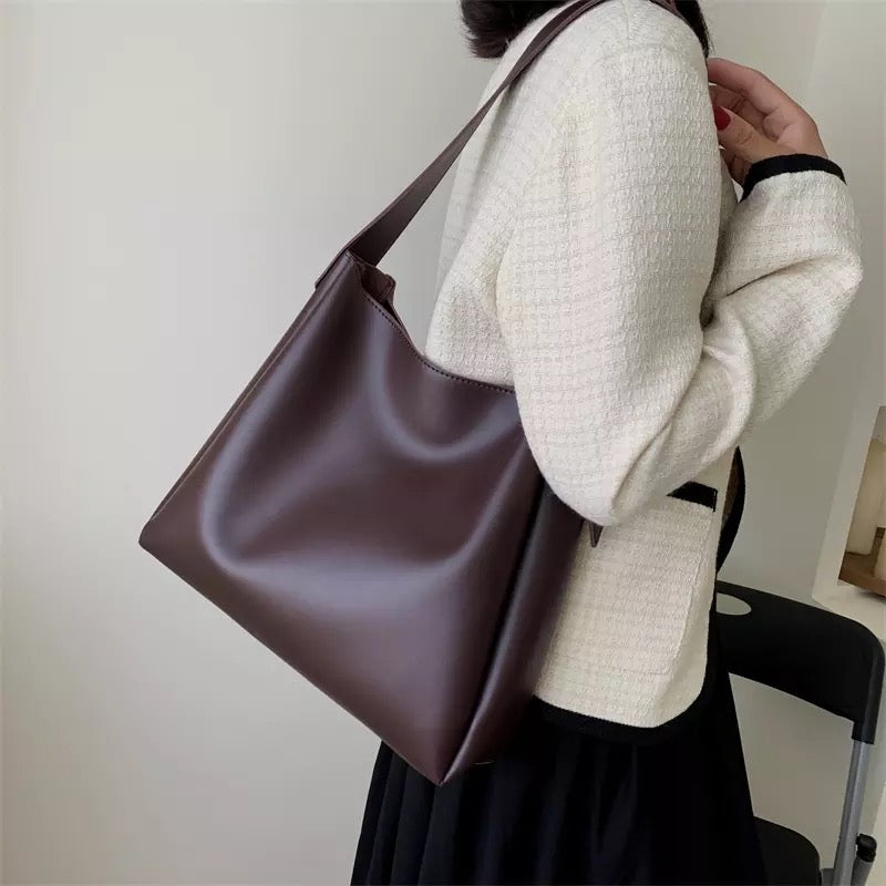 Birgitta | Grand Tote