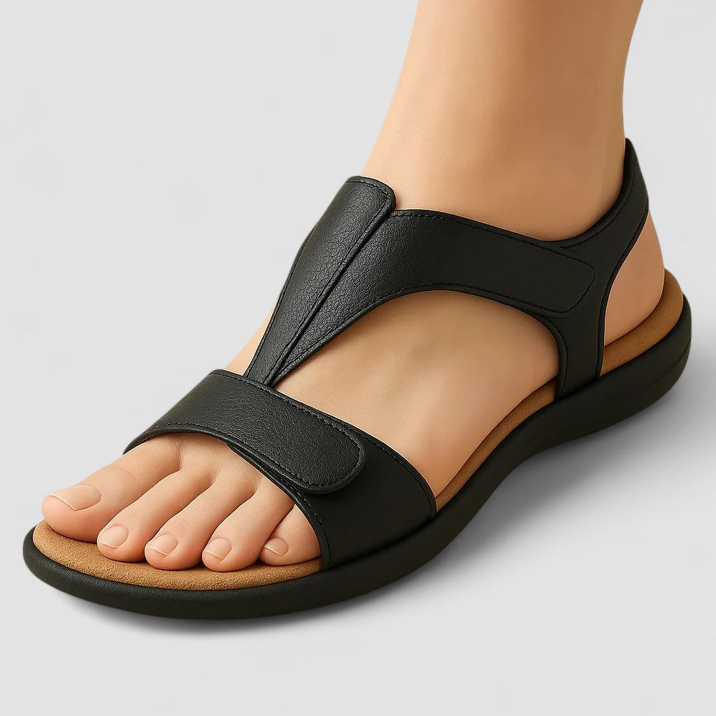 Birgitta | Richmond sandal med komfortabel kilehæl