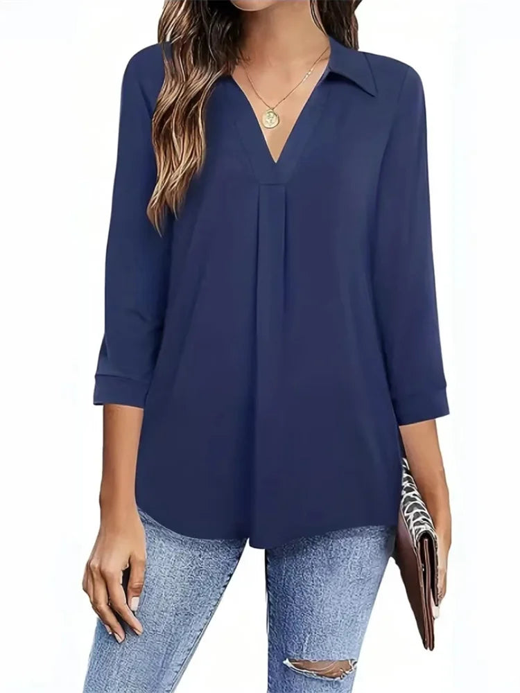 Birgitta | Elegant hverdagsbluse med V-udskæring