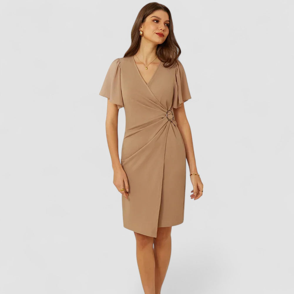 Birgitta | Elegant beige omslagskjole