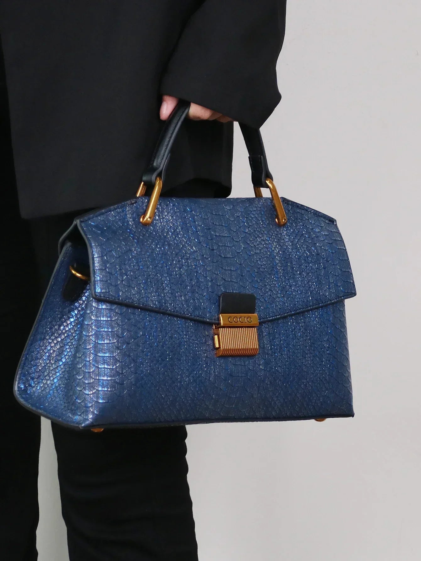 Birgitta | Python Tote