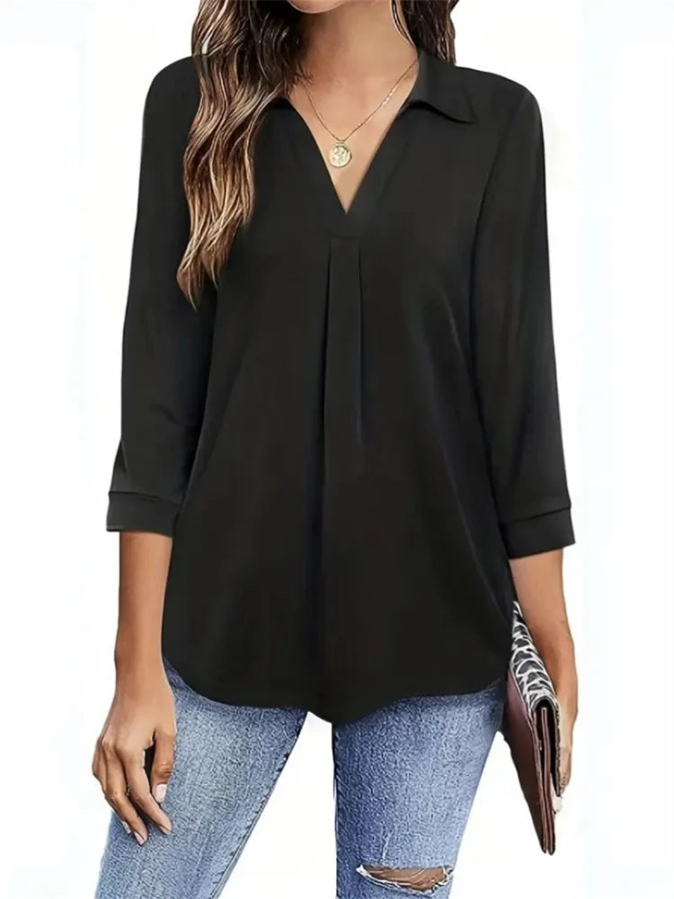 Birgitta | Elegant hverdagsbluse med V-udskæring
