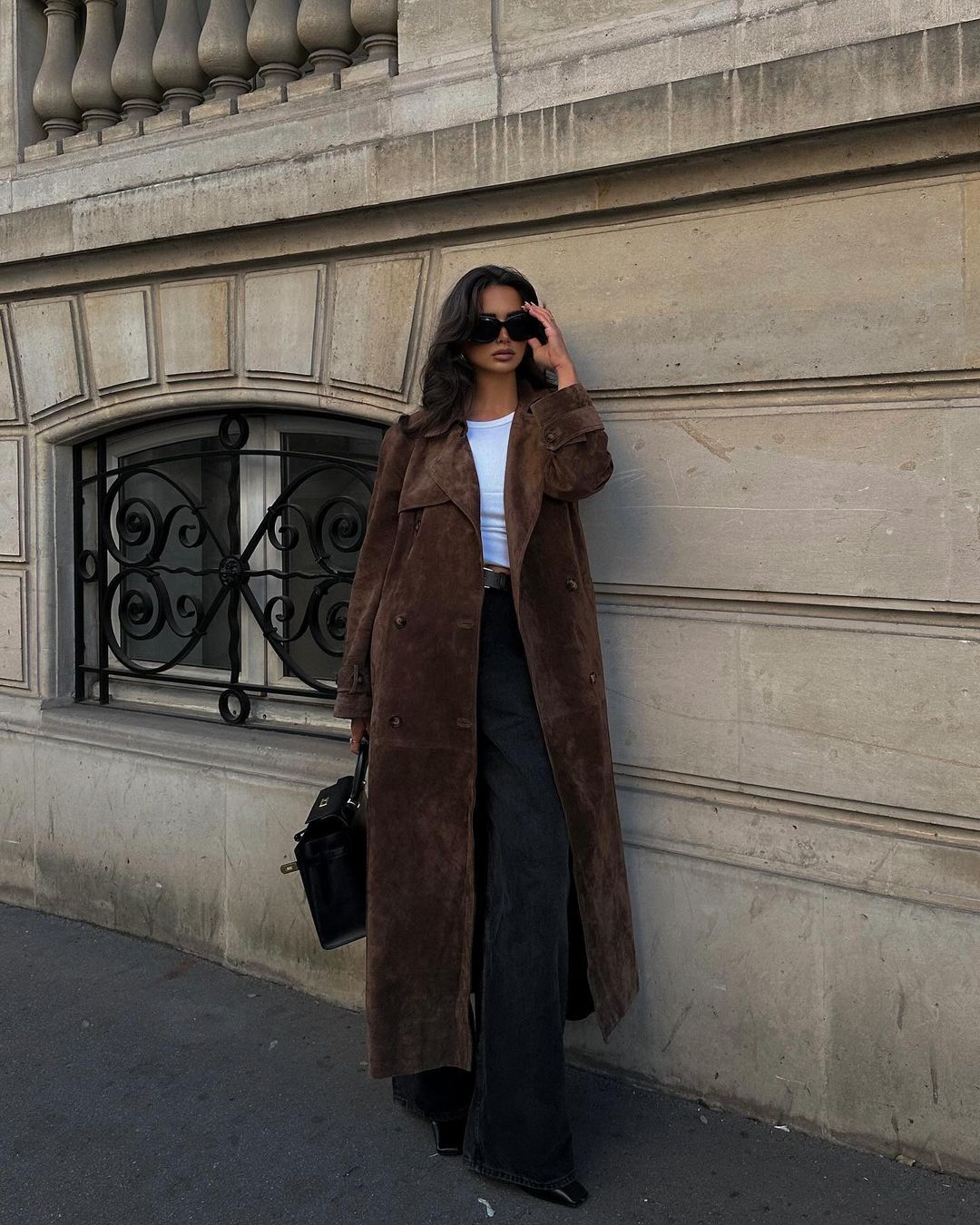Birgitta | Stilren Trenchcoat med Moderne Design