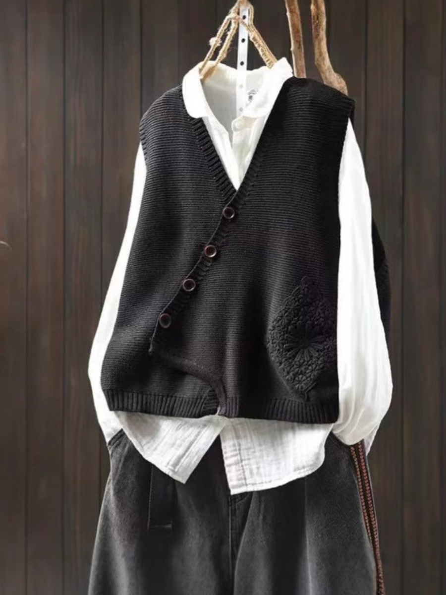 Birgitta | Elowyn Strikket Vest