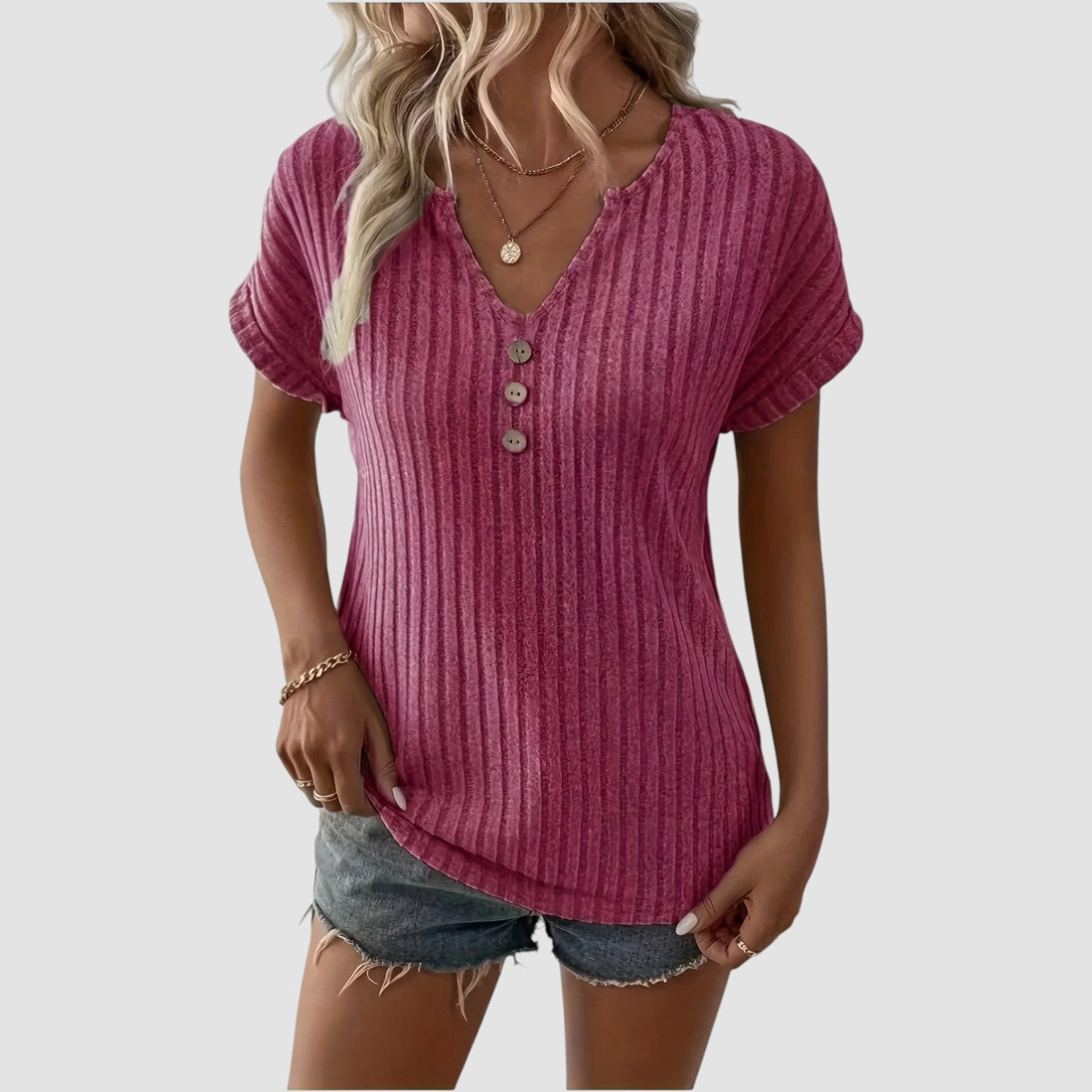 Birgitta | Svala Ribstrikket top med knapper