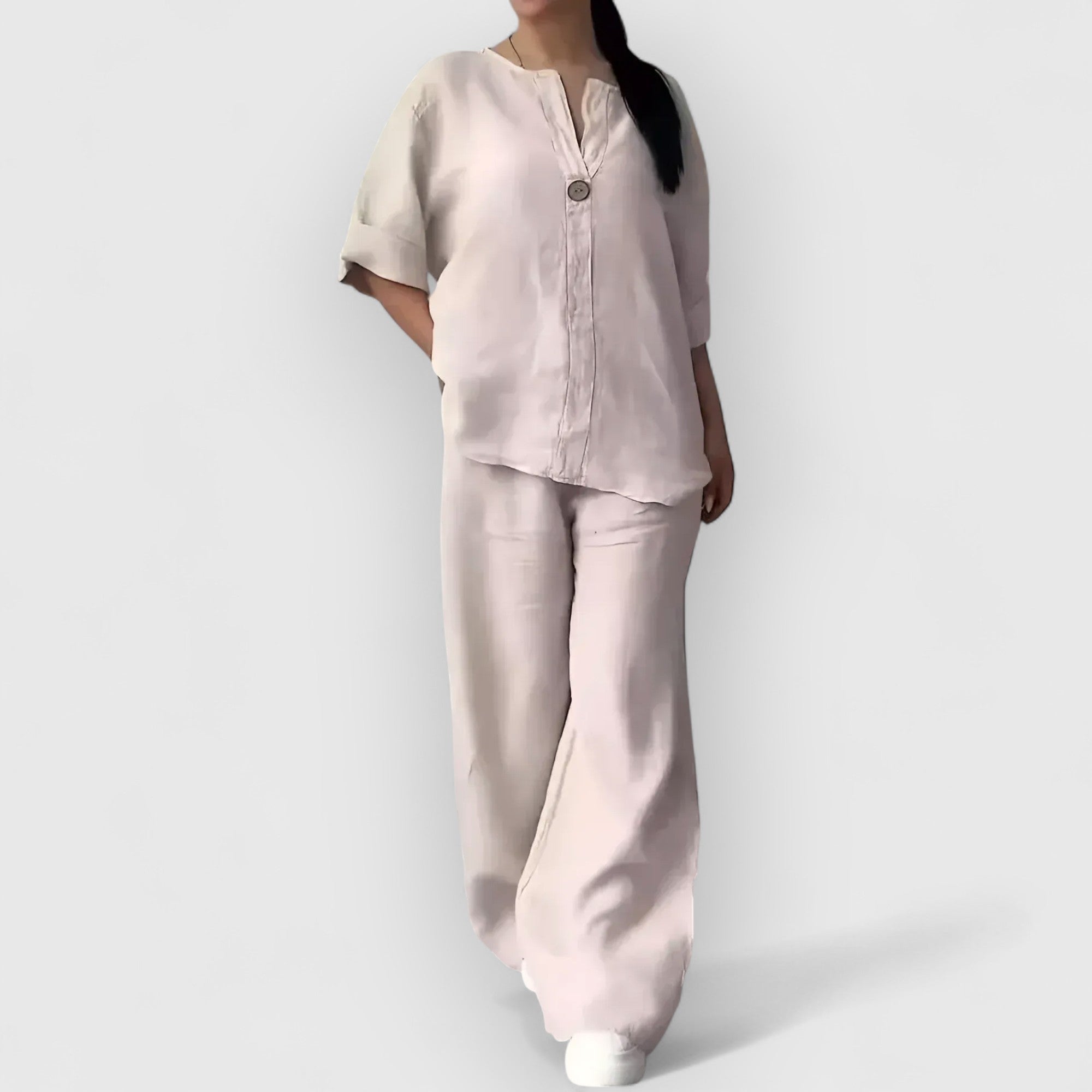 Birgitta | Margherita Linned sæt i afslappet, elegant stil